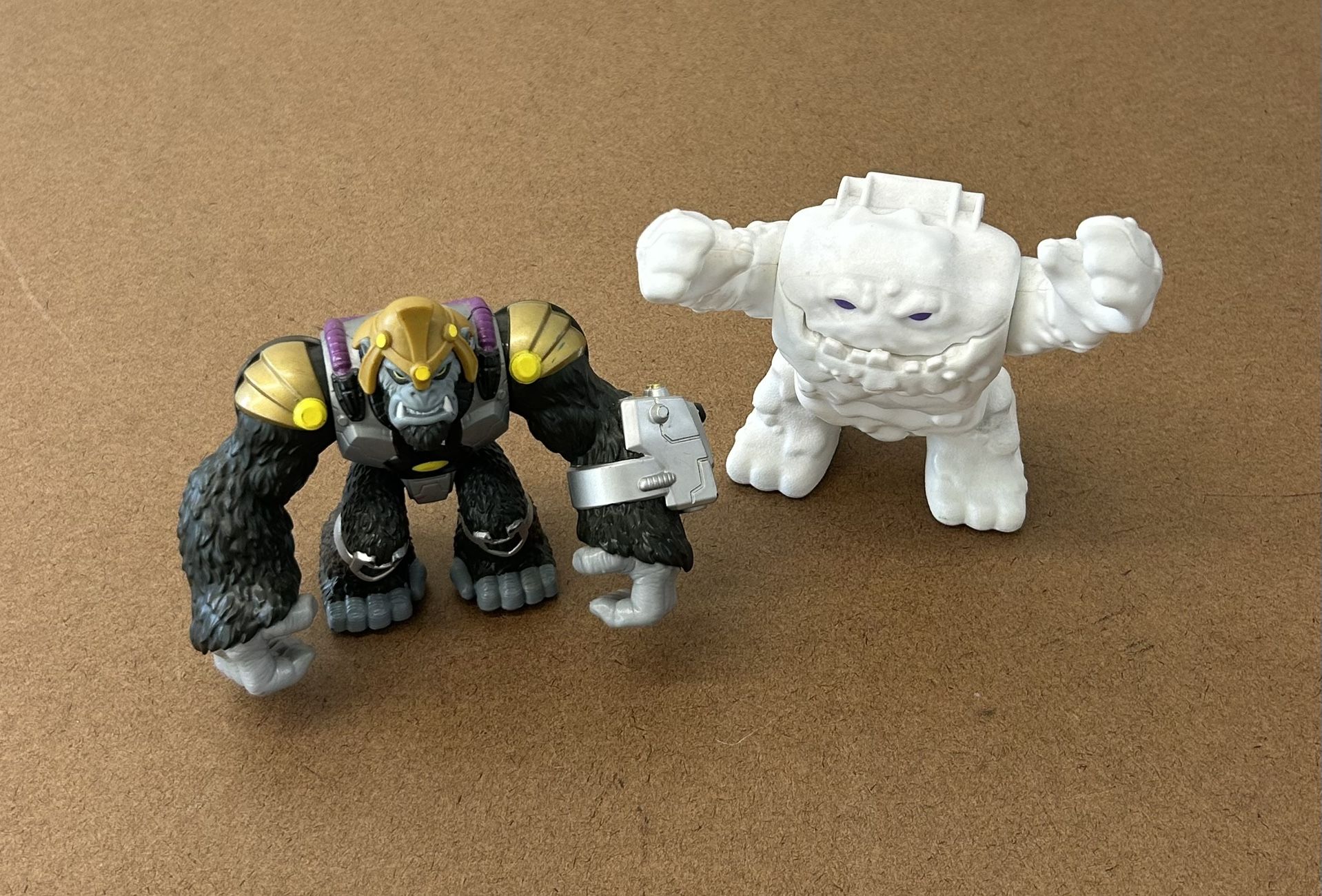 Fisher Price IMAGINEXT DC Superfriends “GORILLA GRODD & WHITE CLAYFACE”Figures (pre-owned)