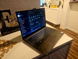 13' ultrabook XPS 7390 with windows 11