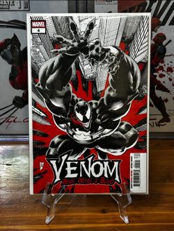 Venom: Black, White & Blook #4 (Cover Variant by Philip Tan)