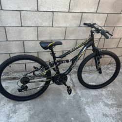 Mongoose Mountain Bike 26 (NEW)