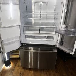 GE 3 DOOR STAINLESS STEEL FRIDGE