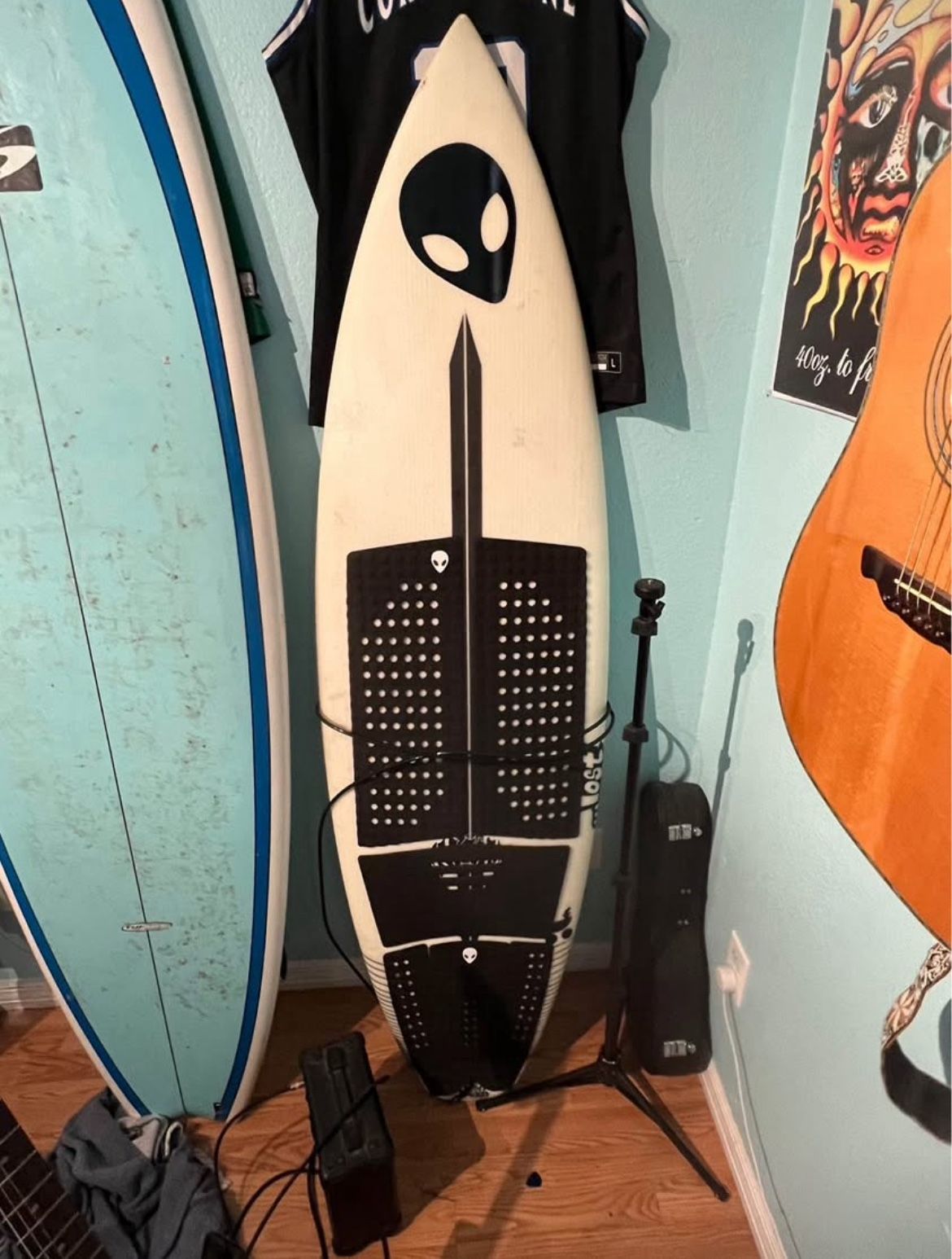 Surfboard 