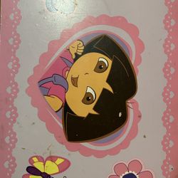 Dora Toy Chest