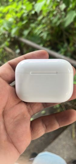 Air pod pro 3 the newest one