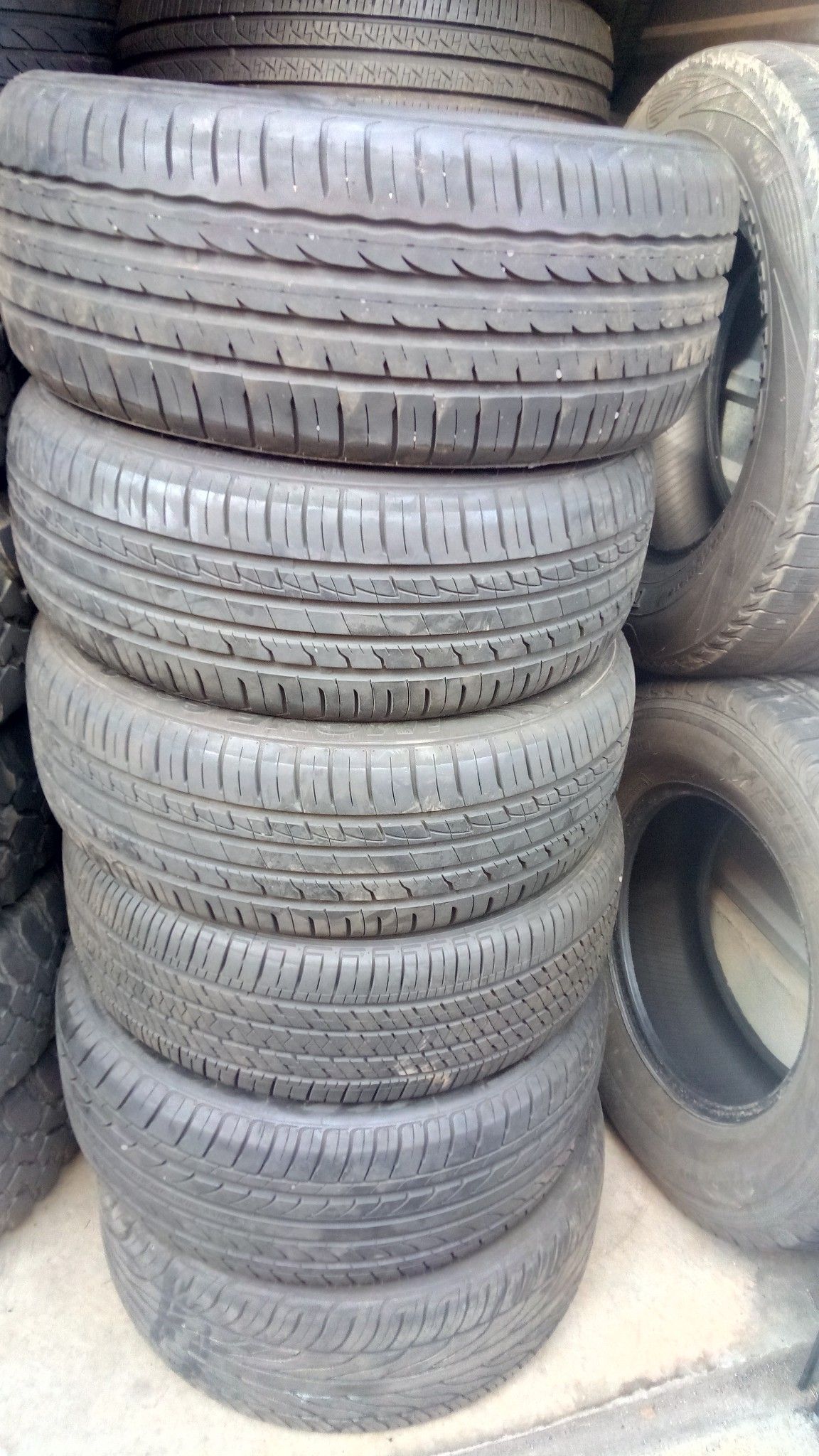 Mixed brands used tires