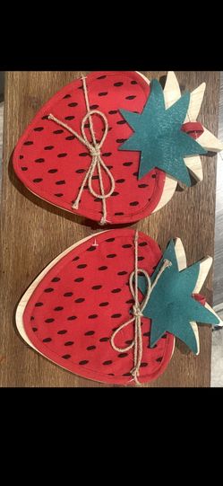 Brand New Hobby Lobby Strawberry Cutting Board