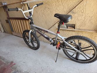 Mongoose  rebel  BMX