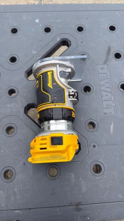 Dewalt router