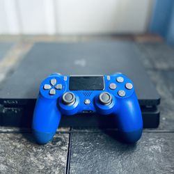 Playstation PS4 SLIM With Blue Controller 