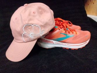 Women's Brooks shoes and cap