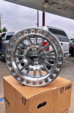 TOYOTA TACOMA WHEELS AND TIRES