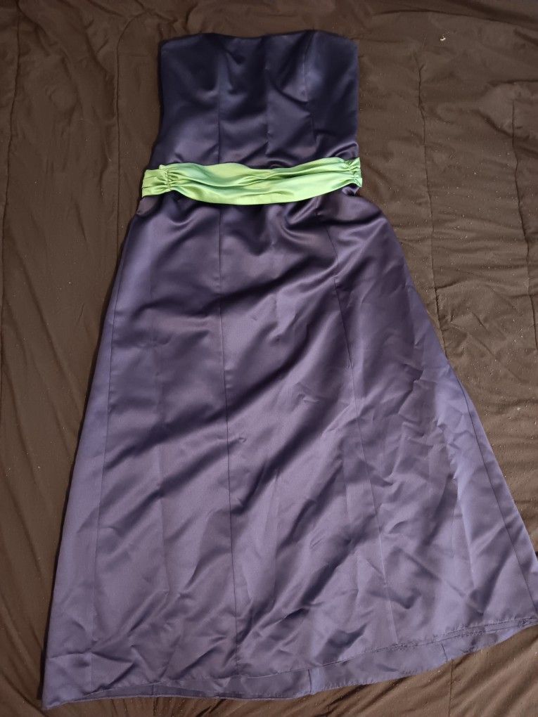 Bridesmaid / Homecoming Dress