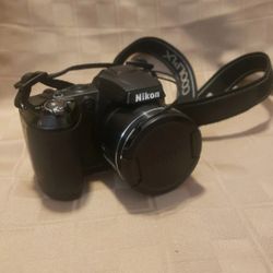 NIKON DIGITAL CAMERA