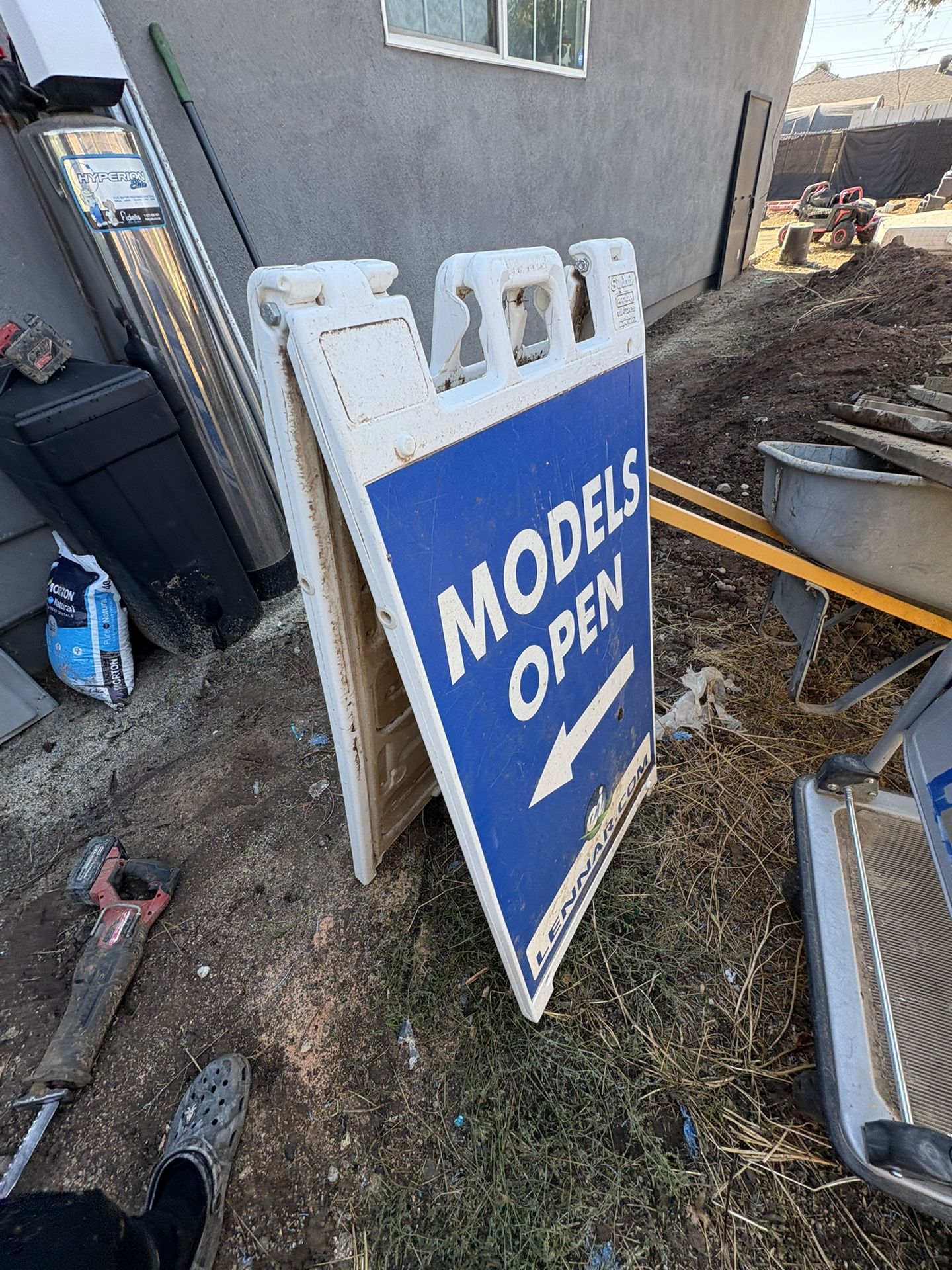 Sign