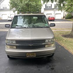 2003 Chevrolet Astro Van