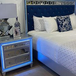 ❤️$2499 Free Delivery Up to 20 Miles on Orders Over 20 Miles Varian Panel Bedroom Set
ACME
SKU: 26150Q | 26153 | 26154 | 26155$20 Down Payment and del