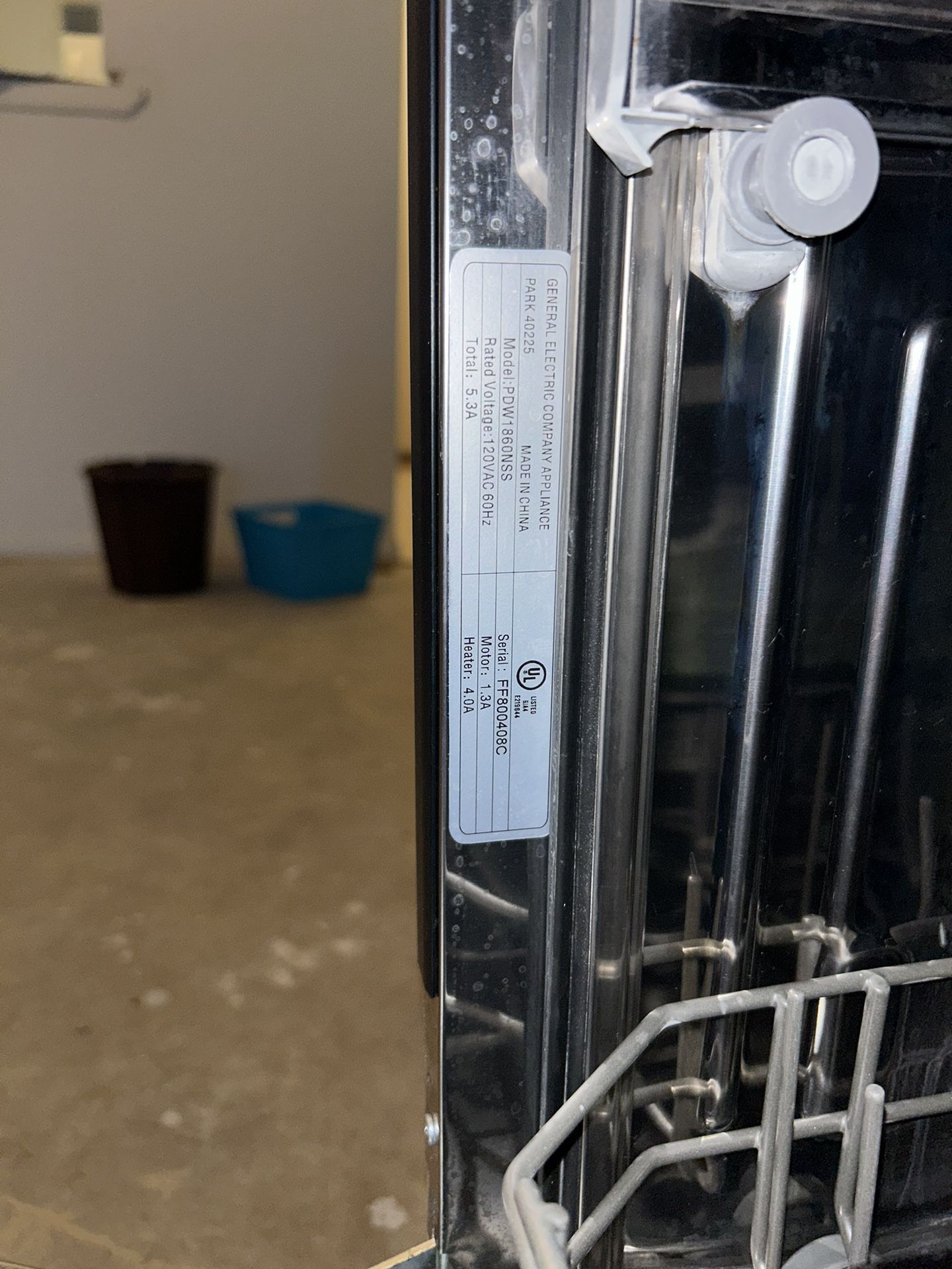 GE Profile 18 Dishwasher for Sale in Safety Harbor FL OfferUp
