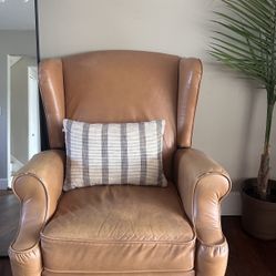 Recliner (2)