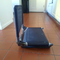 Bleacher Seat (Back Saver)