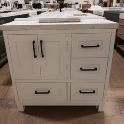 36in Bathroom Vanity With Quartz Top And Sink Included 
