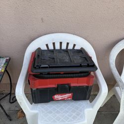 Milwaukee Fuel Vacuum Pack Out 