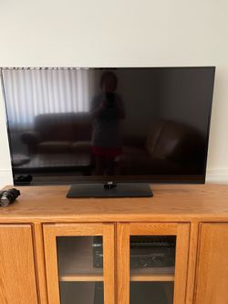 48” LED TV