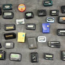 Vintage 90s Pagers – Motorola, Swatch, AT&T, Samsung – Working/Untested – Buy More Save More