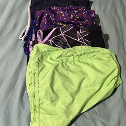 Medium Shorts 