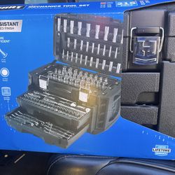 NEW- Hart 215- Mechanics Tools Set