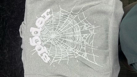 BRAND NEW GREY SP5DER HOODIE - Adult S