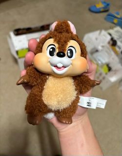 100% authentic Pop Mart Disney Mickey Family Cute Together Plush Keychain - CHIP