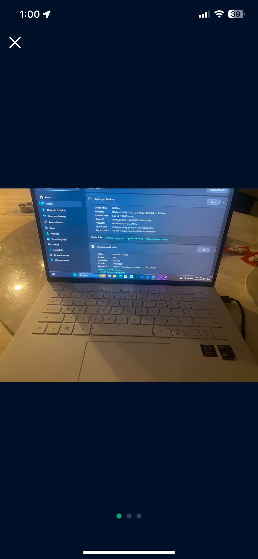 Lg gram laptop i5-1135G7 8GB RAM