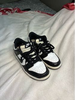 Nike panda dunks