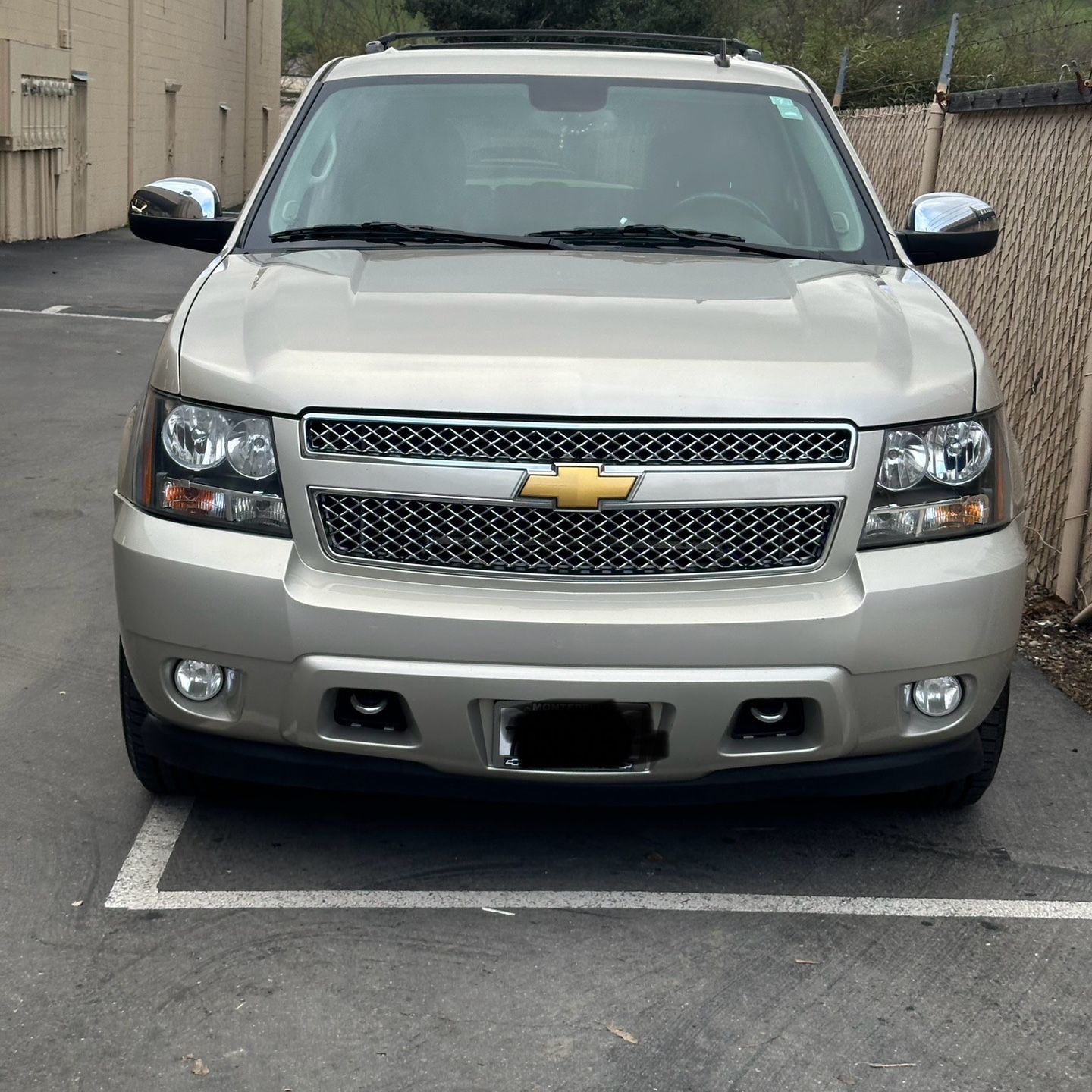 Chevrolet Suburban 