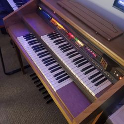 Lowrey Pageant (70s) Organ Piano