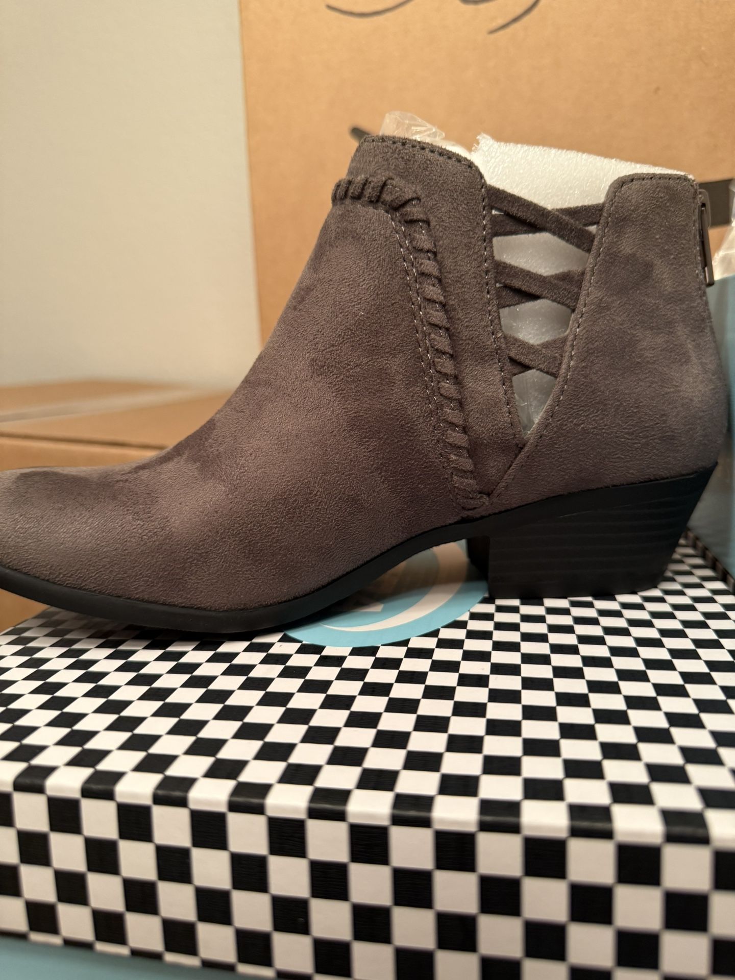 Women’s Boots