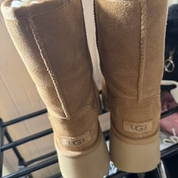 Womens Ugg boots