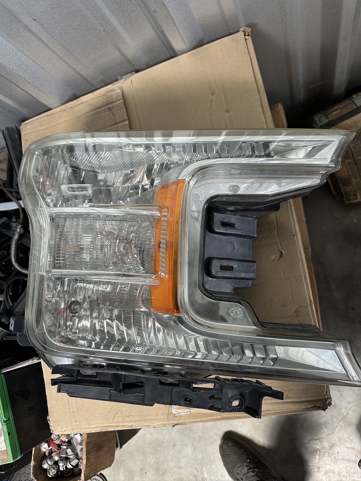 2018-2020 Ford F150 Headlight