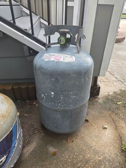 Propane tank 30 pounds
