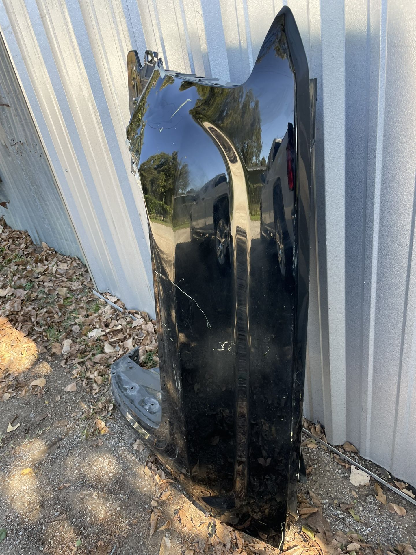 LEFT SIDE FENDER 2014-2018 GMC SIERRA 