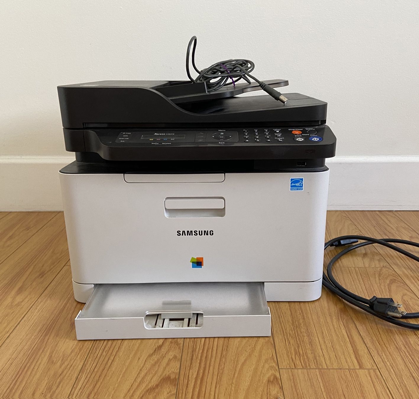Samsung Laser Color Printer-scanner-fax. Toner Included
