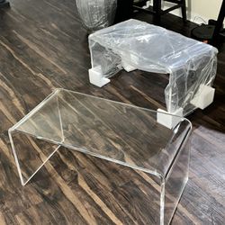 New Modern All-Acrylic Side Table .5in/15mm 32” Long