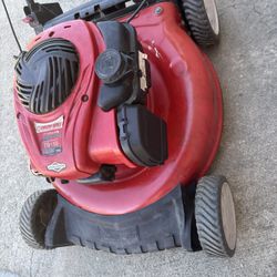 Push Mower Troy Bilt Good Working Condition Tested Before Buy It. 120$$ Cash  No Bag 