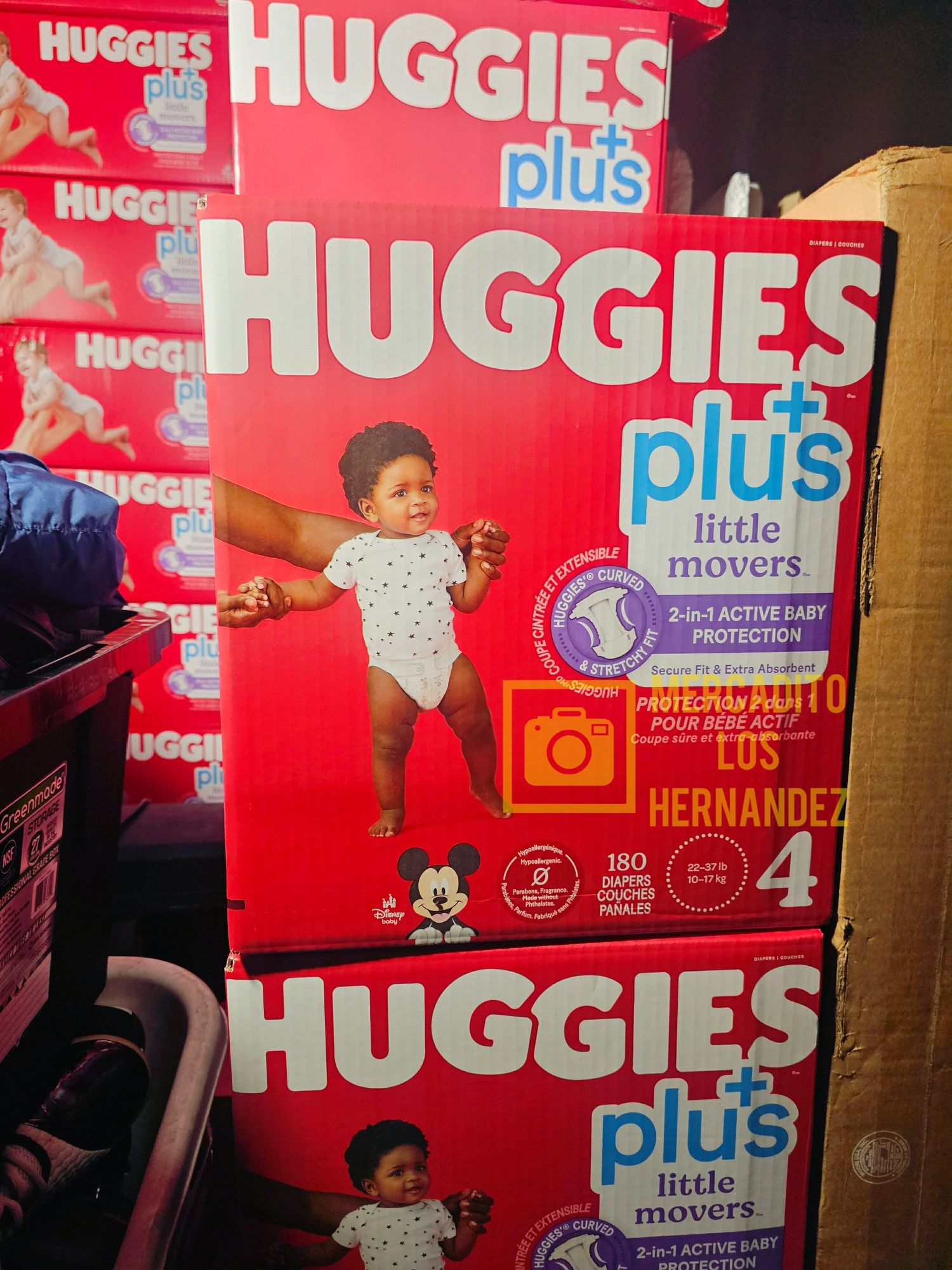 Huggies Little Movers Size 4 - 180 Diapers Pañales/ Firm price