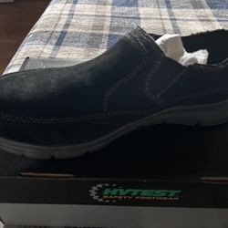 Women’s Size 8.5 Safety Shoes