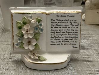 vintage ceramic Lefton China Lord's Prayer open Bible planter vase features hand-painted floral appliqués and delicate gold trim.