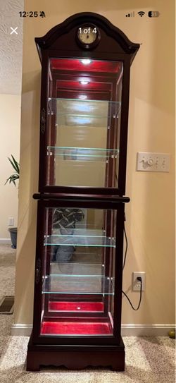Dining cabinet