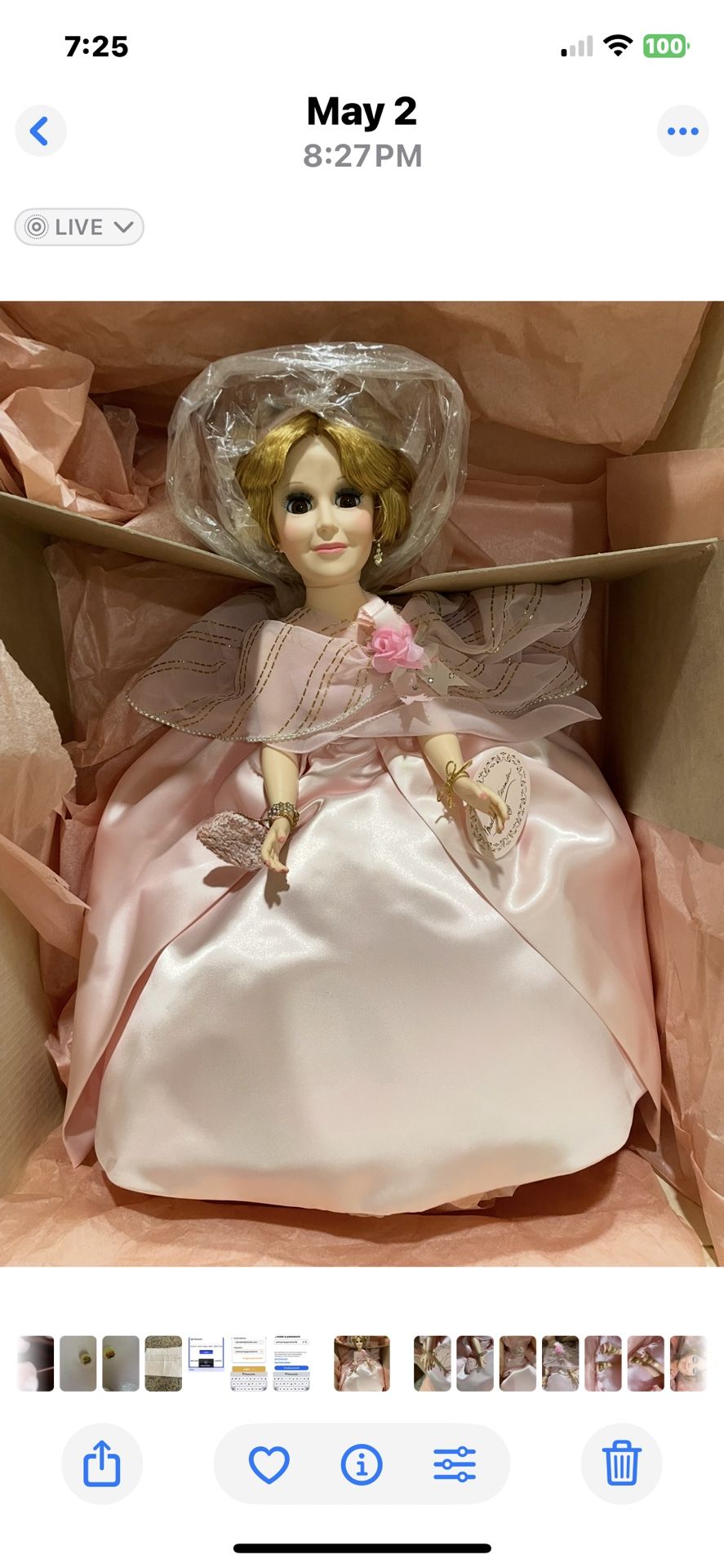 Madam Alexander 21 Inch Self Portrait #2290