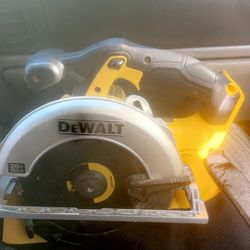 Dewalt Skill Saw