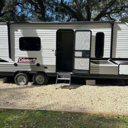 2024 Coleman Lantern Travel Trailer
